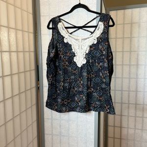 Anthropologie Eden & Olivia cold shoulder top